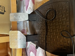 Vând Volan Thrustmaster T80 Ferrari 488 GTB Edition pentru Xbox One