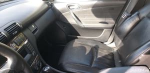 Mercedes C220 - imagine 8