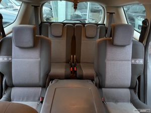 Renault Grand Scenic - imagine 10