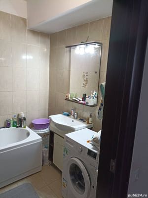 APARTAMENT 3 Camere zona Kaufland Râmnicu Vâlcea  - imagine 2