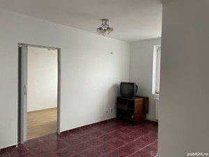 Apartament str Zabrautiului - imagine 4