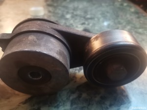 Intinzator curea SUV Hyundai Tucson IX35 sau KIA, motor 2.0 CRDI - imagine 2