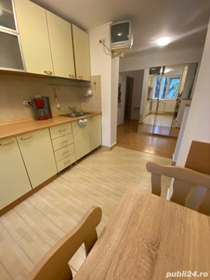 Vand apartament 4 camere la 1 minut de metrou - imagine 4