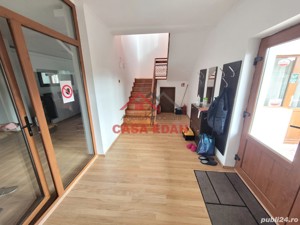 Casa in Breaza ultracentral 8 cam 8 bai teren 922m 235.000e - imagine 9