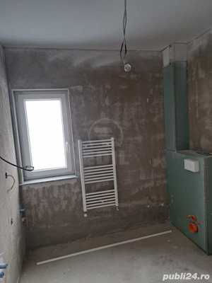 Apartament cu scara interioara - imagine 11