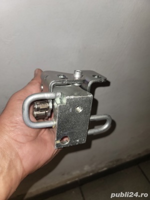 Balama inferioara usa stanga fata VW Golf 1K0831411Q - imagine 4