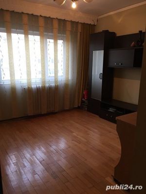 cv 72 Pasunii, apartament 3 camere decomandat etaj III - imagine 1