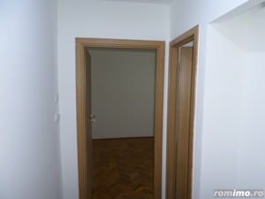 Apartament cu 1 camere  etajul 1 Sagului - imagine 7