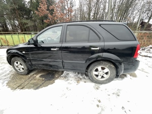 Dezmembrez Kia Sorento Facelift 2.5 4x4 D4CB 125kW 170CP Euro 4 Negru an 2008 - imagine 7