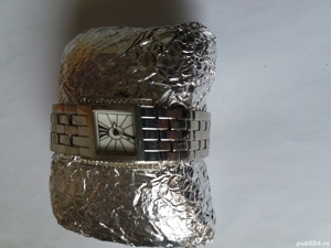 Vand ceas Pierrre Cardin