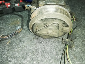 compresor AC ford fiesta an 2005 disel  - imagine 3