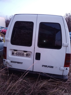 Dezmembrez Peugeot Expert 1.9td an 1998 - imagine 4