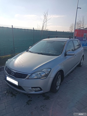 KIA Ceed FL 1.4 GSL Hatcback - model 2010 - 3500 EUR - imagine 3