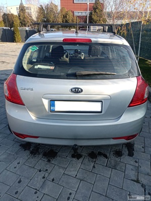 KIA Ceed FL 1.4 GSL Hatcback - model 2010 - 3500 EUR - imagine 4