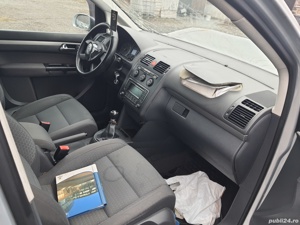 Dezmembrez Volkswagen Touran 2.0 TDI Motor BKD,an 2006 - imagine 4