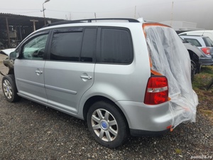 Dezmembrez Volkswagen Touran 2.0 TDI Motor BKD,an 2006 - imagine 8