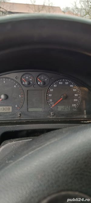 WV Autoutilitară T5 - imagine 5