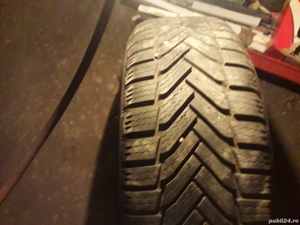 Vând anvelope Opel astra H 