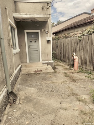 Vand Casa zona Centrala - imagine 9