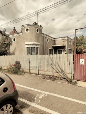 vand Casa zona Centrala