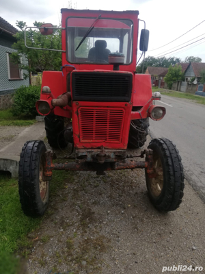 Tractor U650 - imagine 4