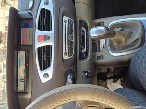 Renault Grand Scenic 2.0 dCi Automată  - imagine 7