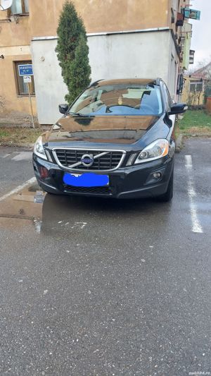 Vand volvo xc 60, 2.4 diesel,negru,an 2008 noiembrie in stare  extrem de buna estetic si tehnic - imagine 5