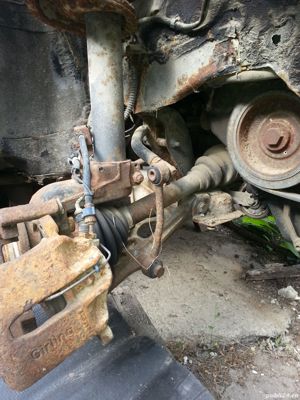 Dezmembrez Peugeot 405 Break Diesel - imagine 2