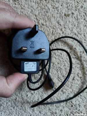 Incarcator UK Samsung atadm10ede 0.5A   700mA