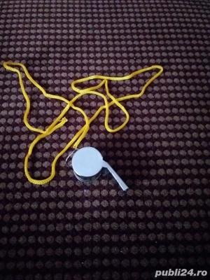 fluier ,pentru supravietuire - imagine 2