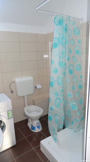 Proprietar inchiriez Apartament in Bloc tip Vila - imagine 5