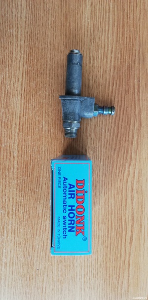 Electrovalvă/Ștuț pentru goarnă/claxon, 12/24 volți, NOUĂ - imagine 3