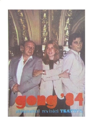 Lot 3 almanahuri GONG ale revistei Teatru