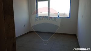 Apartament cu 3 camere de vânzare în zona Micalaca - imagine 7