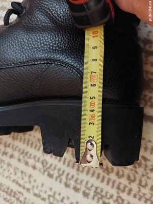 Ghete negre piele naturala - imagine 4