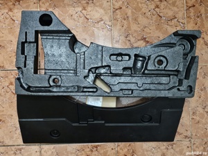 Suport cric trusa scule 3C5012115D, organizator roată rezervă 3C5863470 VW Passat B6, B7, CC