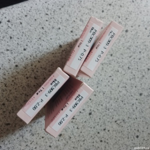 Vând lentile de contact albastre - imagine 2