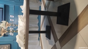 Vând scaune tip fotoliu, scaune cadru lemn, masă rotundă 8 persoane - imagine 4