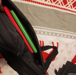 Geanta laptop noua cu multe buzunare - imagine 2