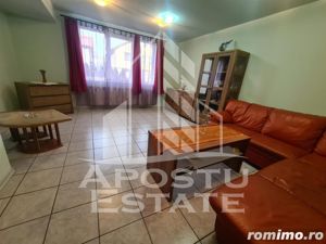 Casa, 4 camere,  3 locuri de parcare, zona Sagului - imagine 12