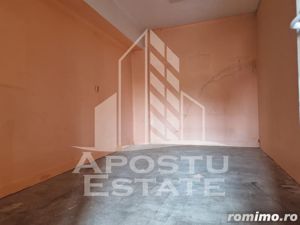 Spatiu comercial 600 mp zona Parneava - imagine 13