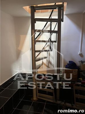 Apartament cu 2 camere si boxa situat in zona Soarelui - imagine 4