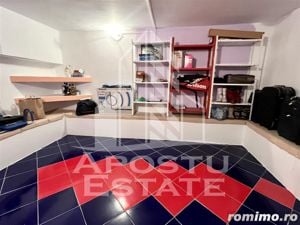 Apartament cu 2 camere si boxa situat in zona Soarelui - imagine 5