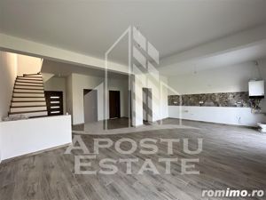 Duplex cu etaj si  5 camere in Mosnita Noua, aproape de asfalt