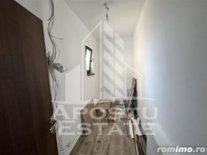 Duplex cu etaj si  5 camere in Mosnita Noua, aproape de asfalt - imagine 8