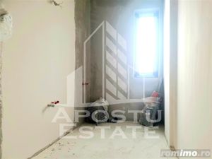 Apartament cu 2 camere etaj intermediar zona Unitatii Militare - imagine 5