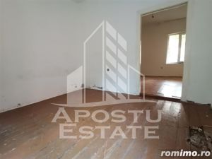 Casa individuala cu 5 apartamente, teren 726mp, Piata Traian - imagine 7