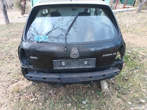 Dezmembrez Opel CORSA b - imagine 2