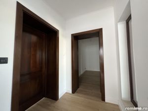 Casa cu 4 camere situată în zona centrală , strada Emil Racoviță - imagine 7