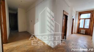 Apartament cu 4 camere, SAD, Piata Victoriei, 180 mp - imagine 15